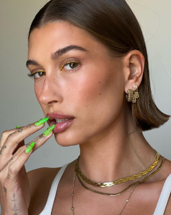 Hailey Bieber Green Nails