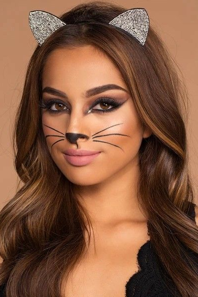 Classic Cat Makeup