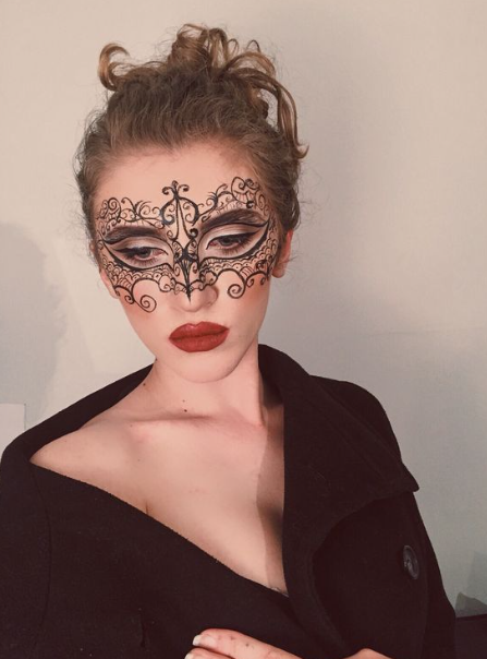 Mysterious Masquerade Makeup